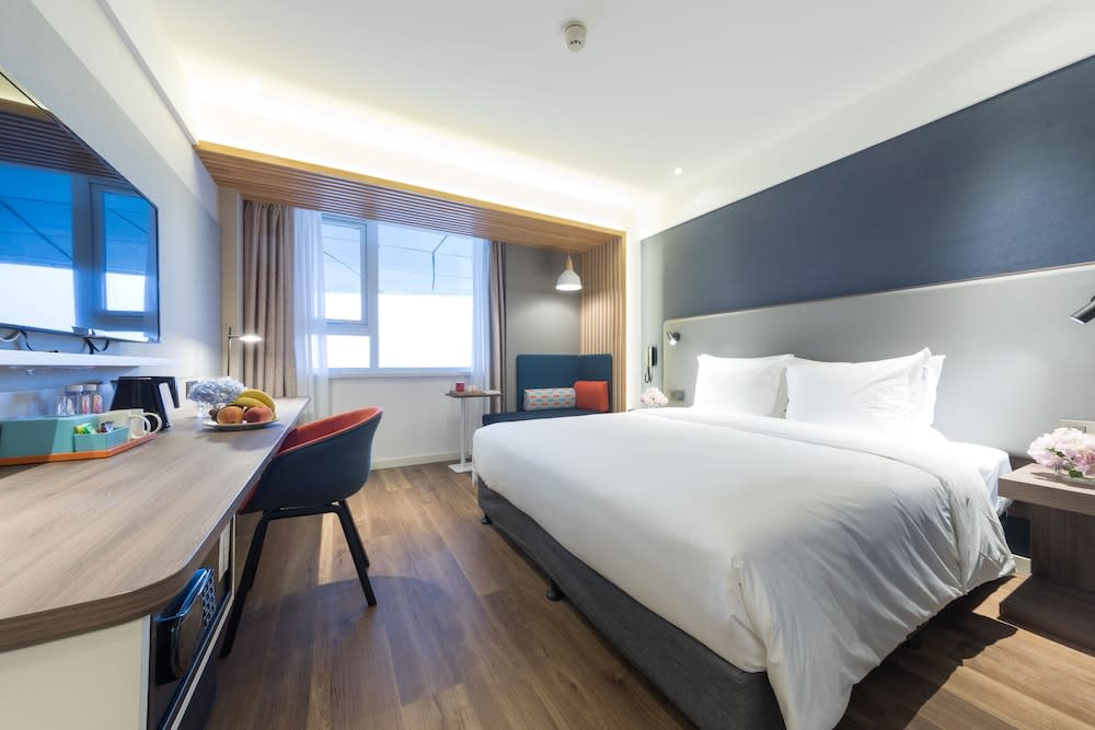 Holiday Inn Express Shanghai Jiading Center by IHG 4