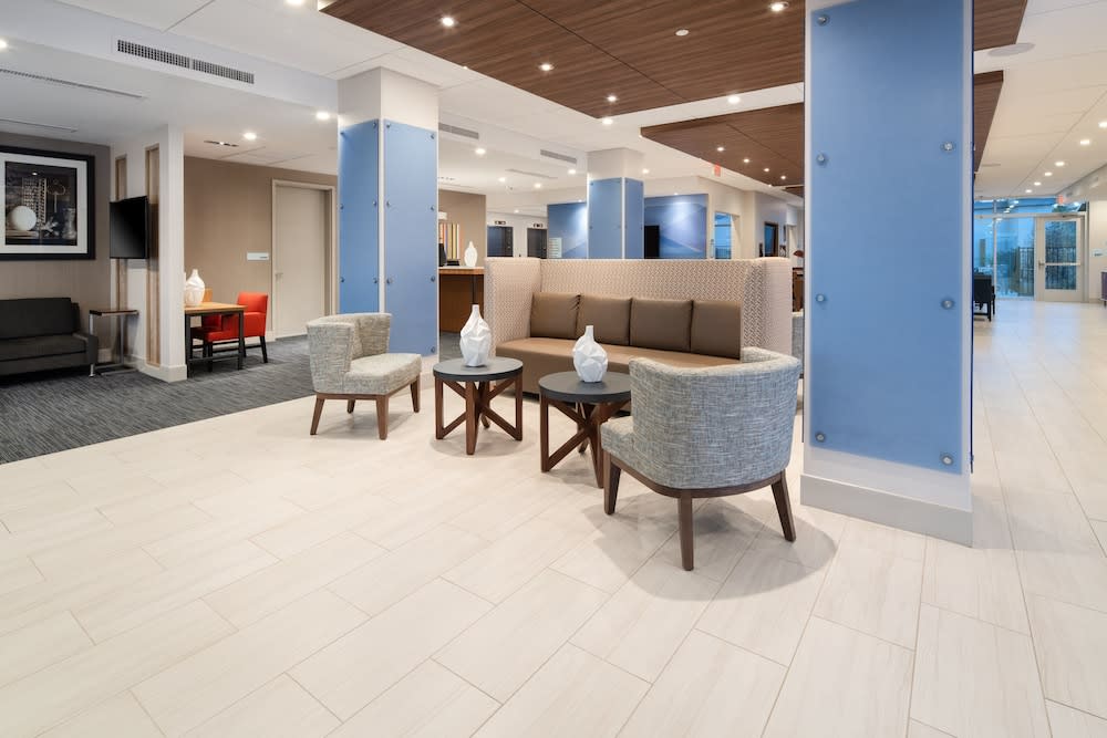 Holiday Inn Express & Suites Murrieta by IHG 3