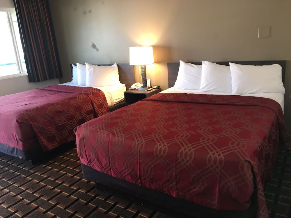 Econo Lodge Colorado Springs Downtown 3