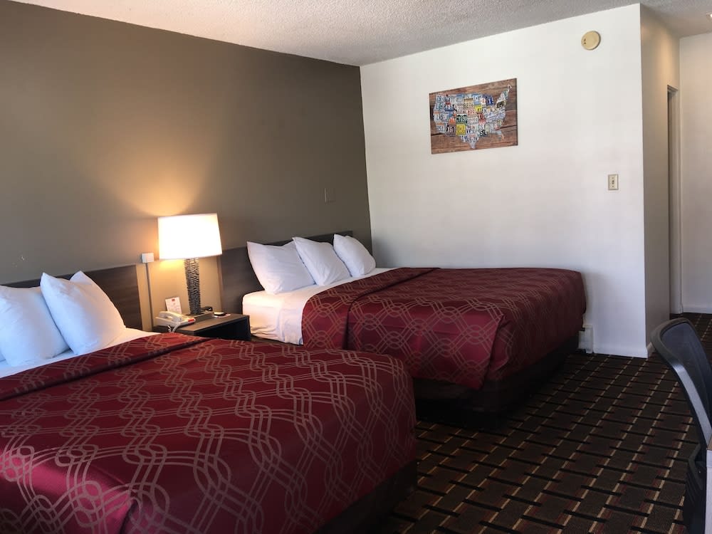 Econo Lodge Colorado Springs Downtown 5