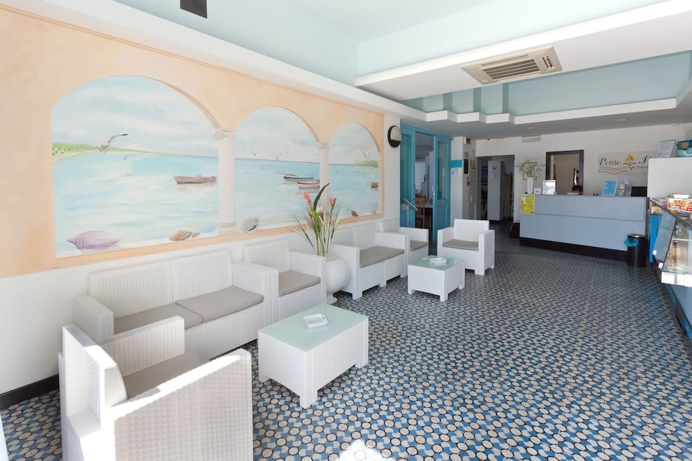 Hotel Petite Fleur 2