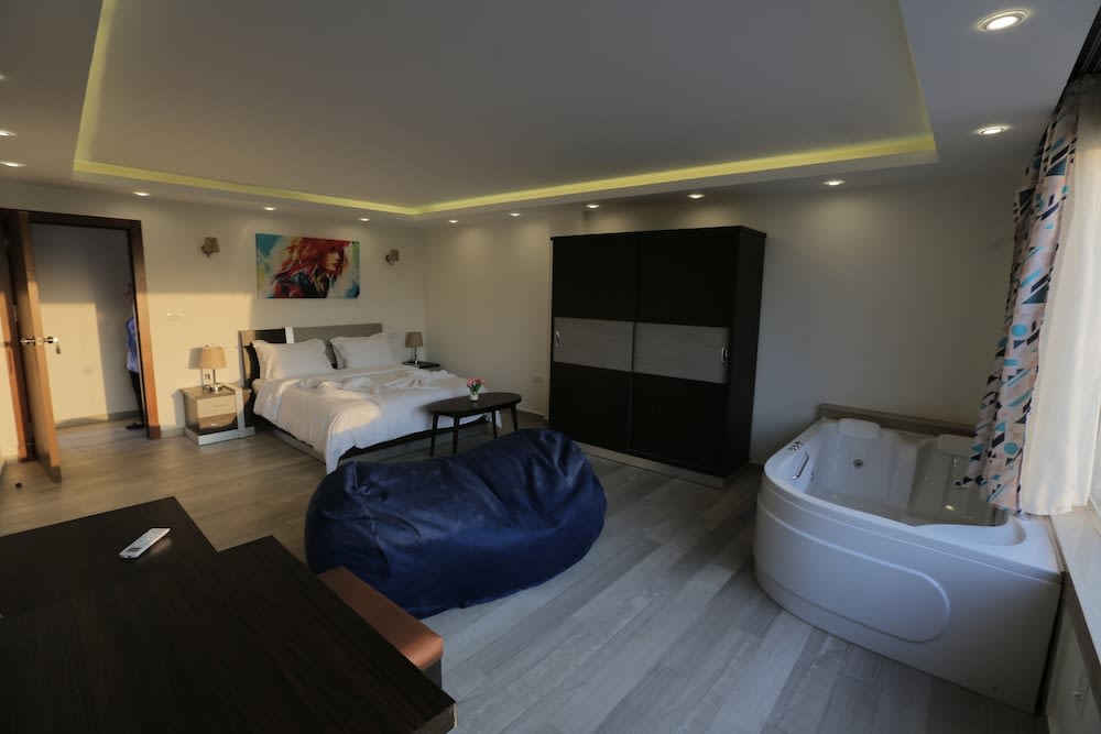 Pyramid Edge Hotel & Exclusive Pyramids View Rooftop 5