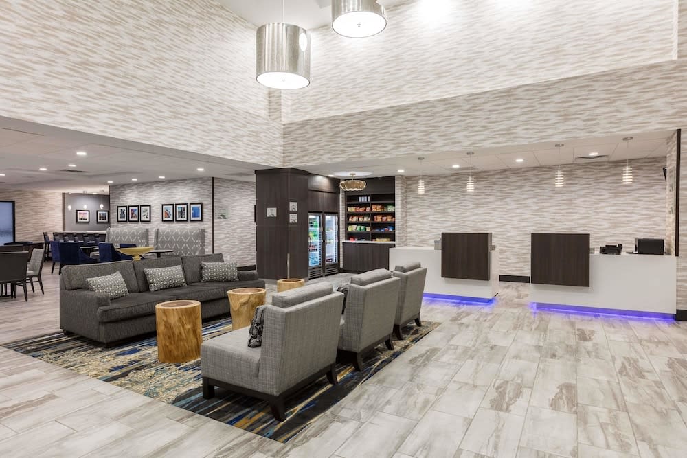 Wingate by Wyndham Dallas Love Field 1
