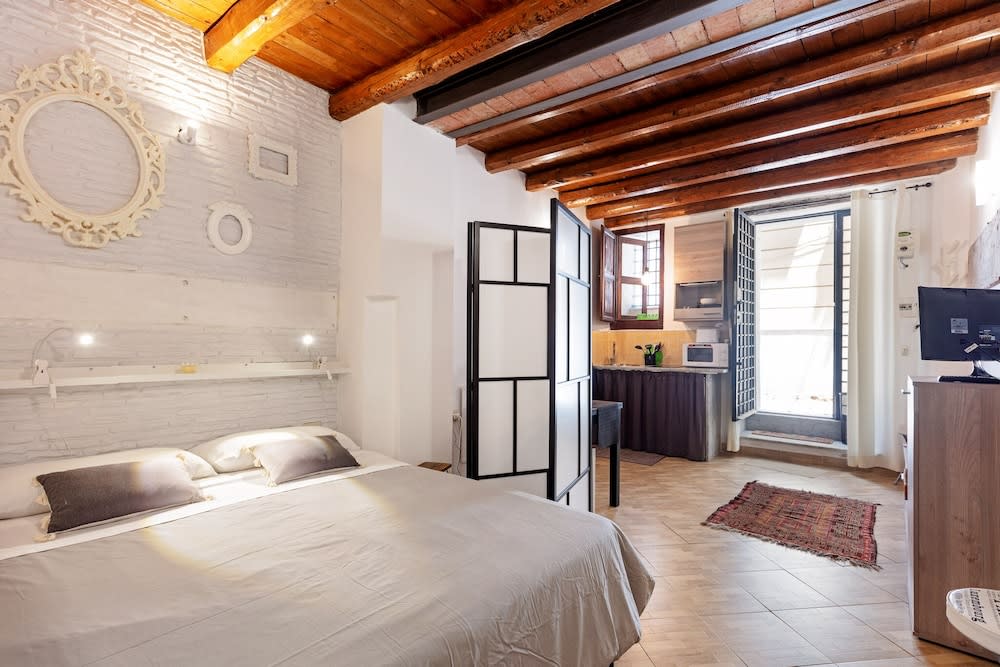 Palermo Palazzo Reale Modern Studio 1