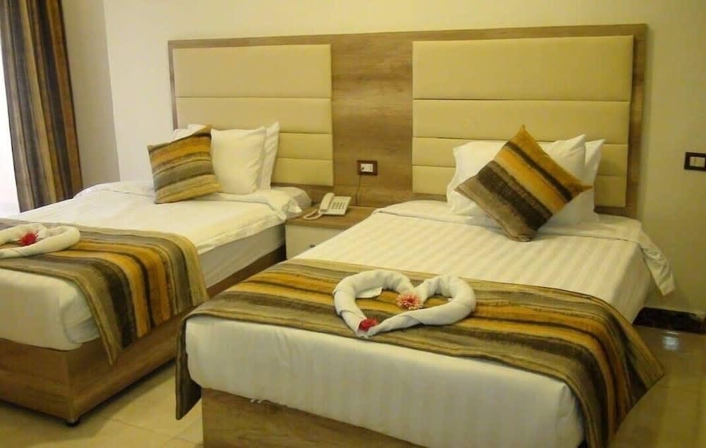 Jewel San Stefano Hotel 1
