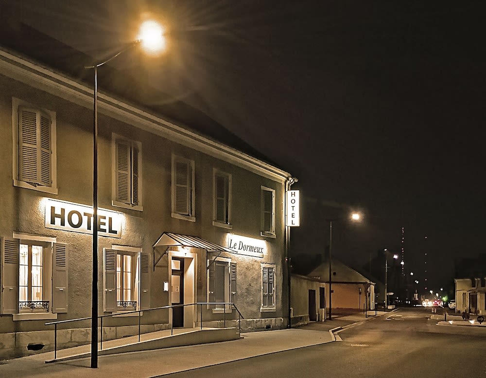 Hôtel Le Dormeux 1
