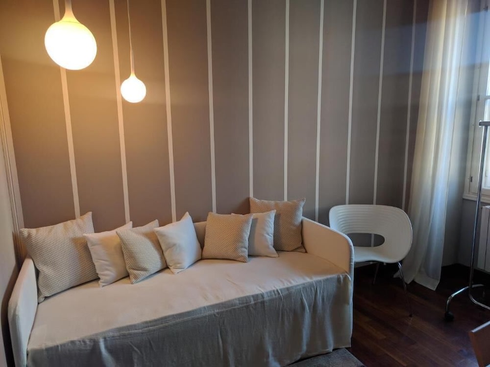 Pep's Rooms by the sea 4