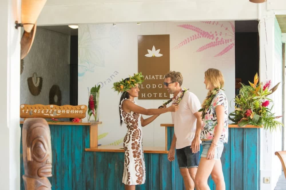 Raiatea Lodge Hotel 2