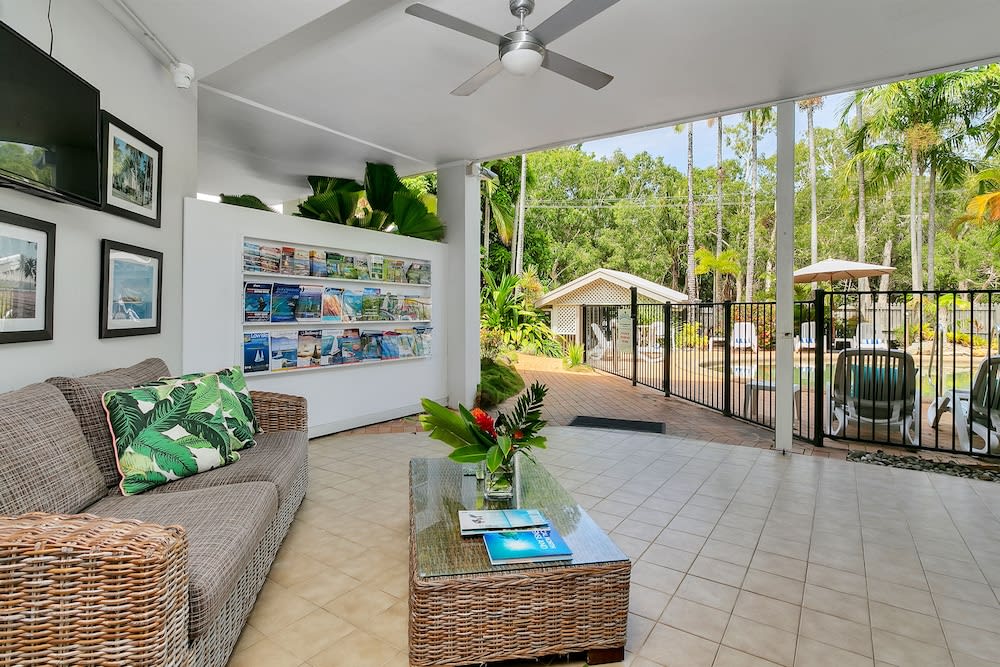 Seascape Holidays at The Queenslander 2