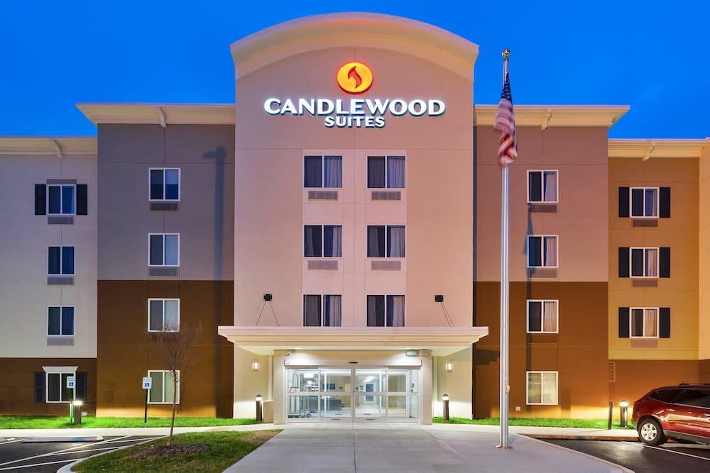 Candlewood Suites LOUISVILLE - NE DOWNTOWN AREA by IHG 1