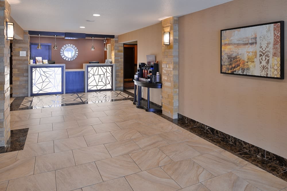 Best Western Woodland Inn 2