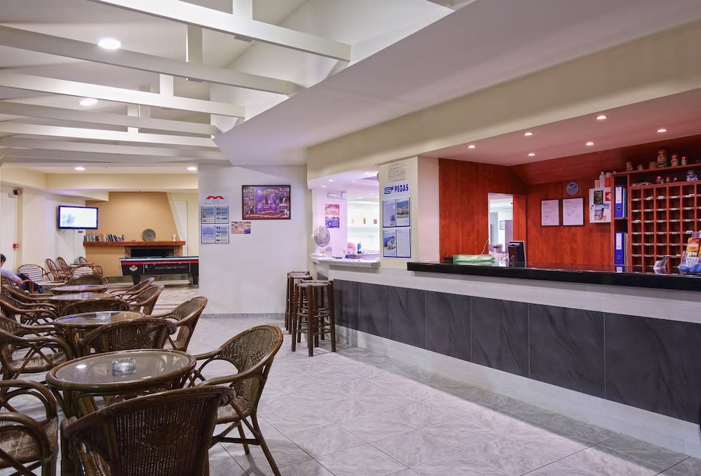 Cosman Hotel Apartments 3