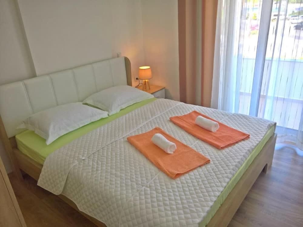 La Porta Apartments 1