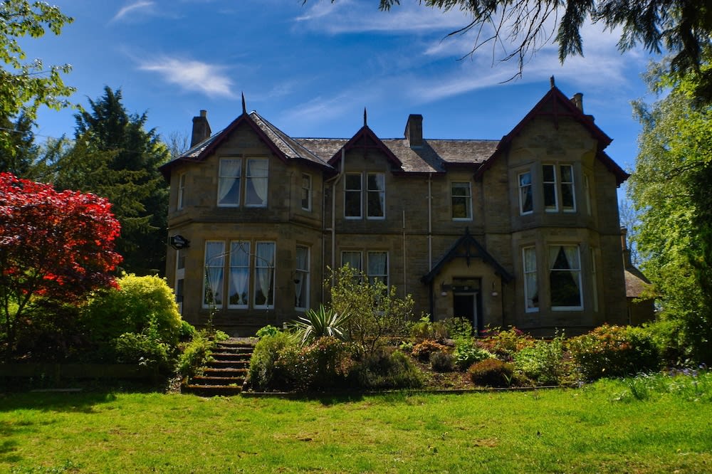 Heatherlie House 1