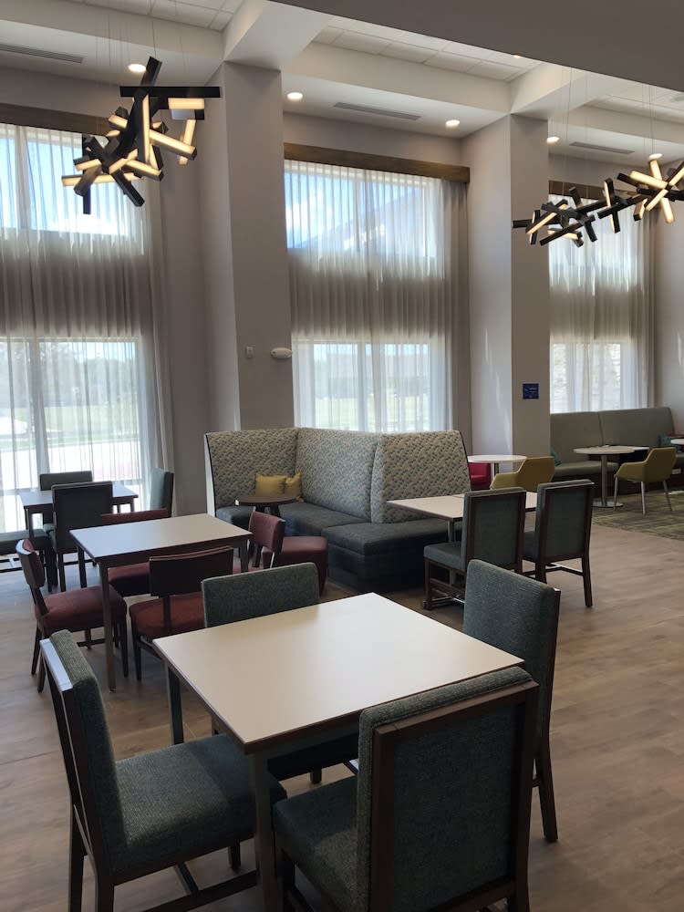 Hampton Inn & Suites Pekin (Peoria Area), Il 2