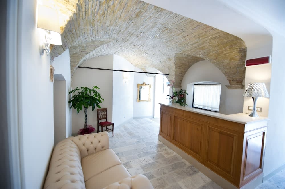 Palazzo Dei Mercanti - Dimora & Spa 1