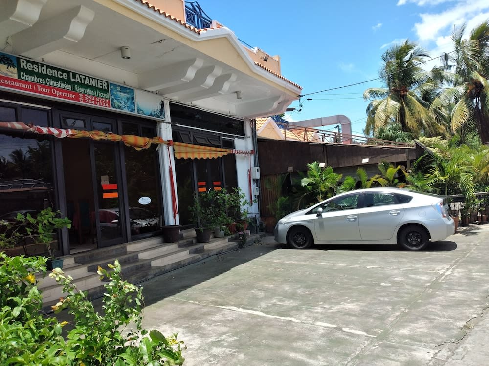 Latanier Beach Hotel 1