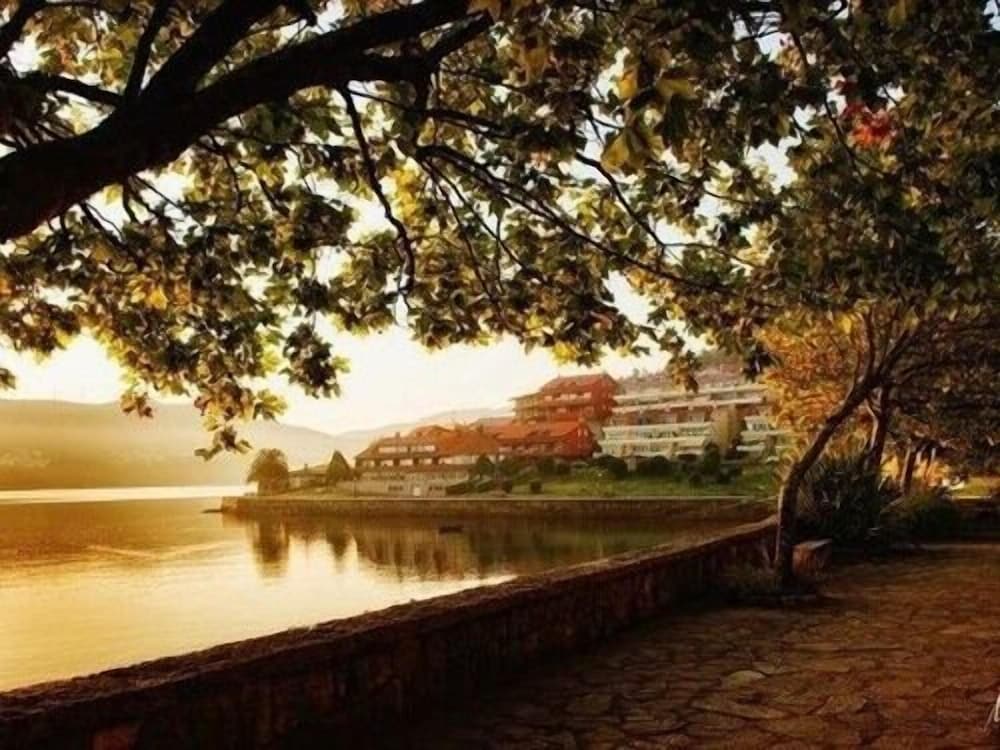 Hotel Corcubión Playa de Quenxe 1