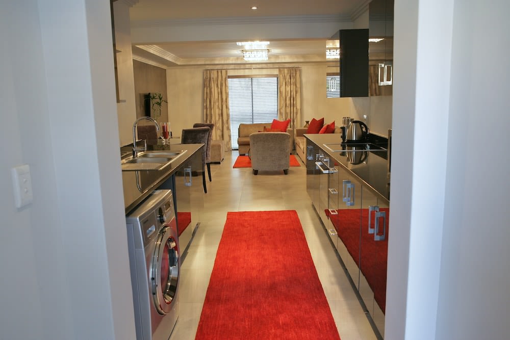 Villa Moyal 2
