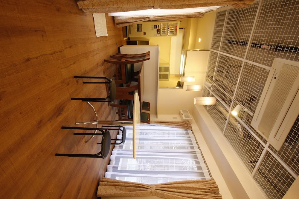 Hotel Palace Japan 3