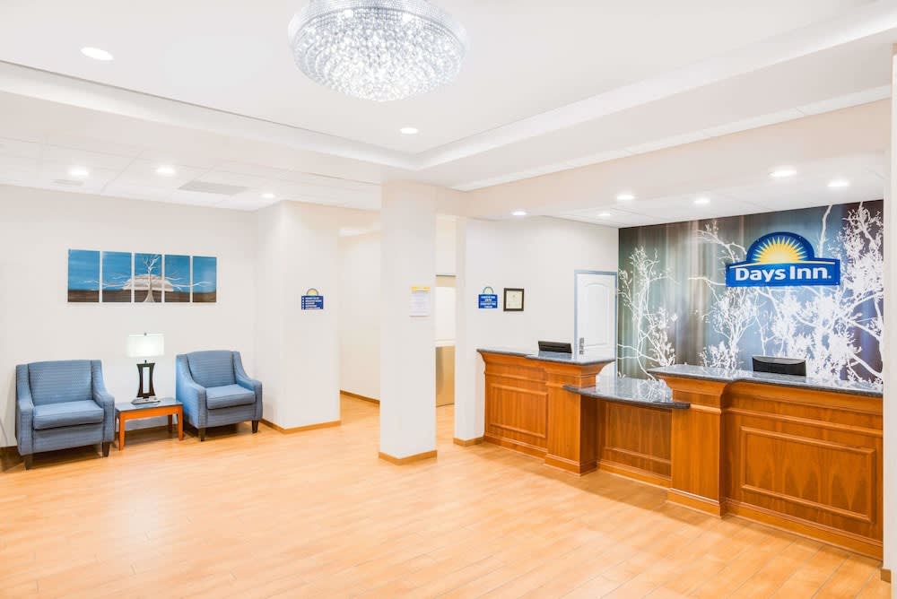 Days Inn by Wyndham Watertown Fort Drum 2