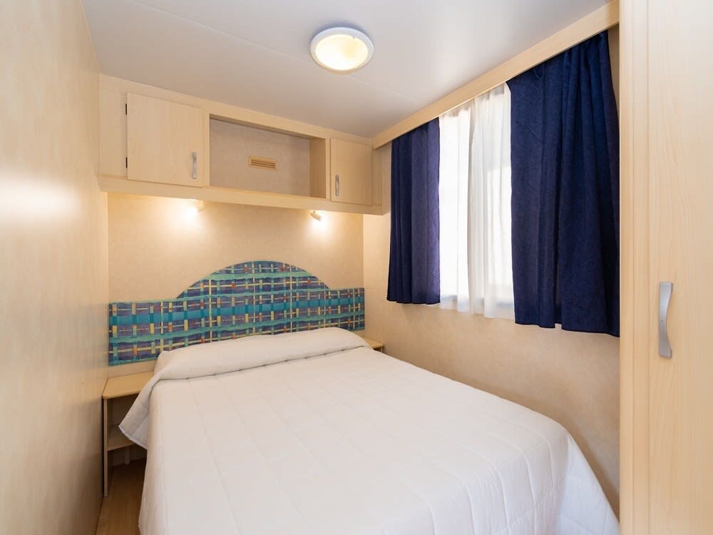 Club del Sole Stork Family Collection 2