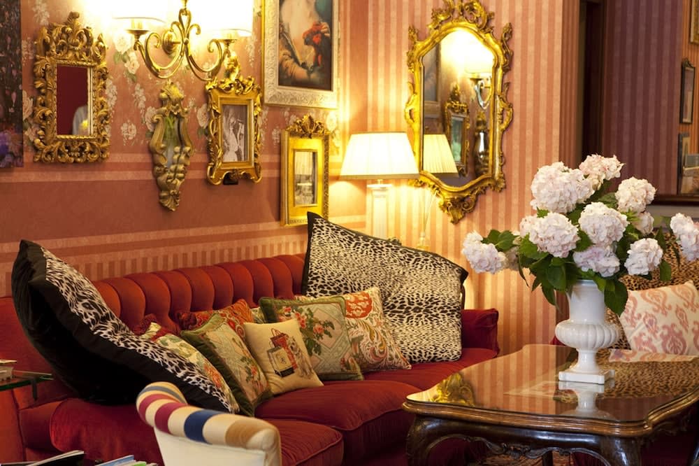 Villa Abbazia Relais & Chateaux 2