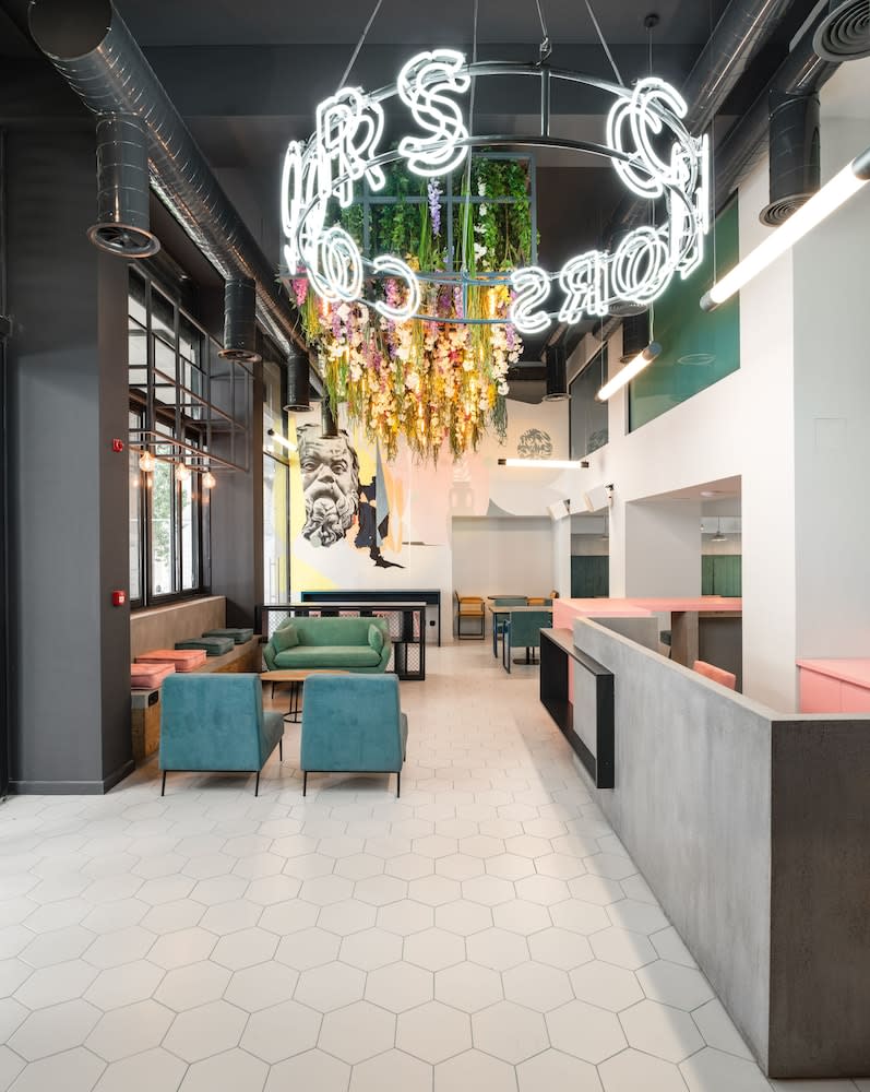 Colors Hotel Athens 4