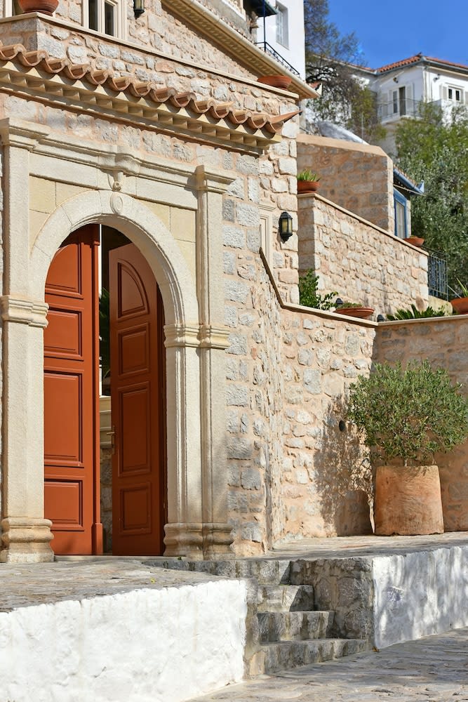 Angelica Traditional Boutique Hotel 1