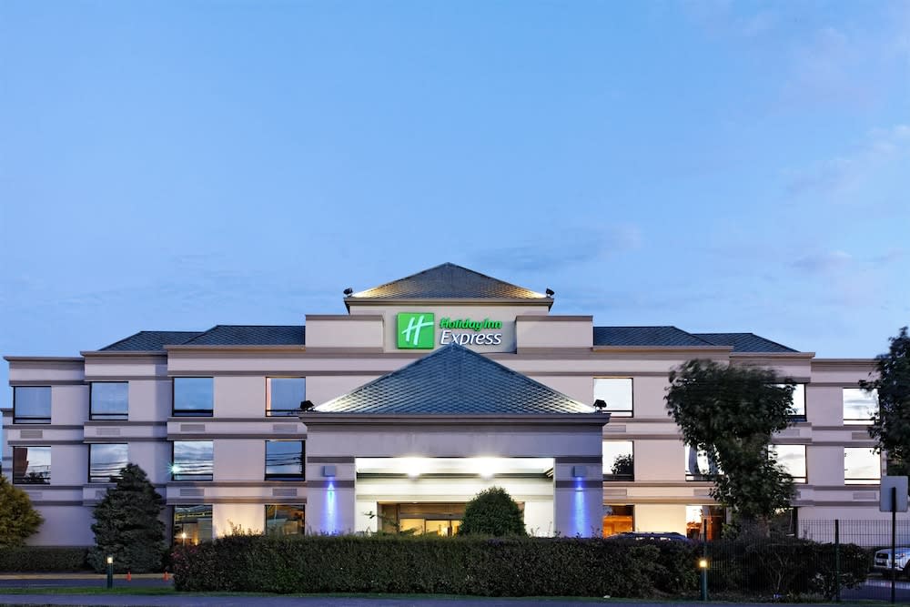 Holiday Inn Express CONCEPCION by IHG 1