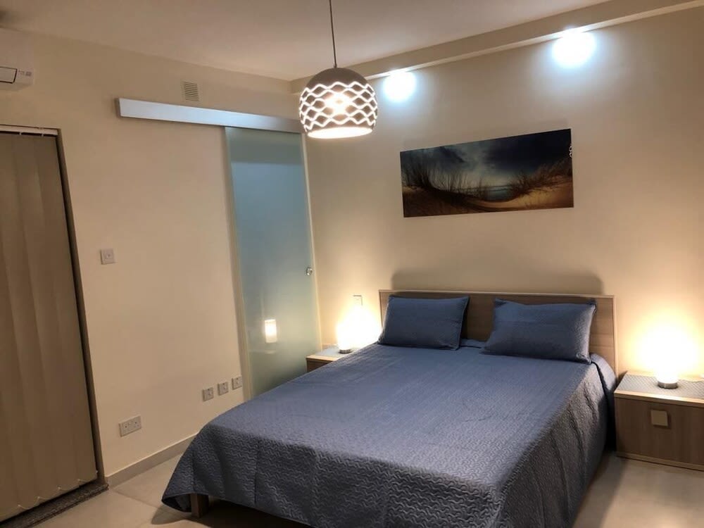 Sea View 2 Bed Apartment Close To Beach Hpi7738 2