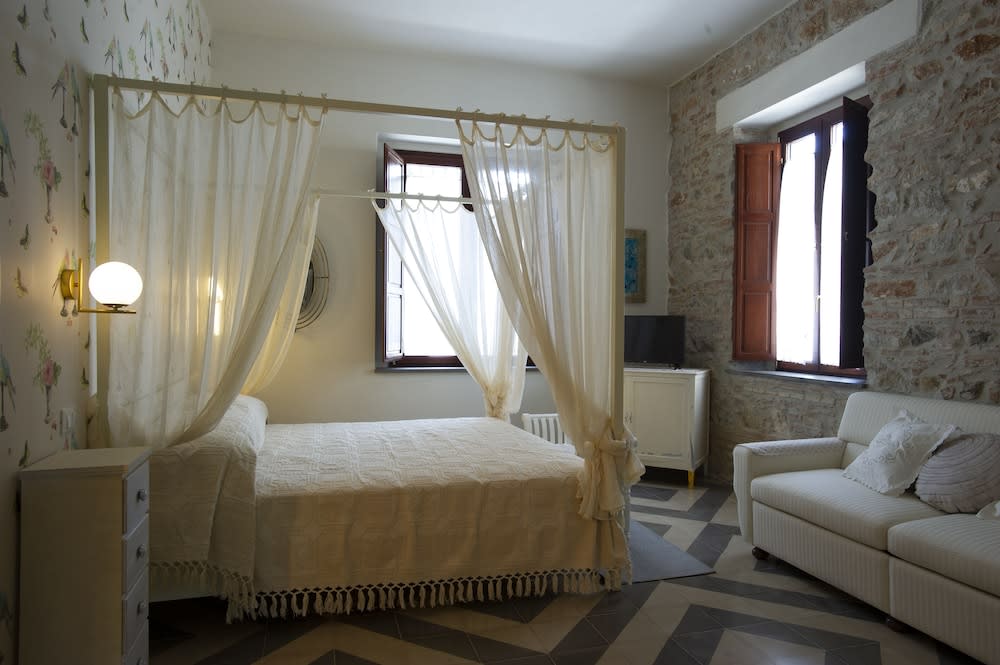 Palazzo Scura 1
