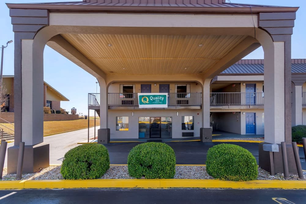 Quality Inn Ashburn 1