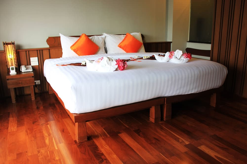 Maehaad Bay Resort - SHA Plus 3