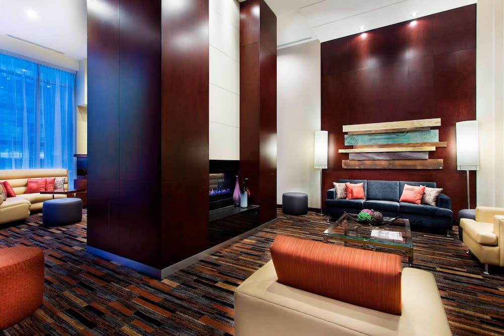 Courtyard par Marriott Montréal Centre-ville 2