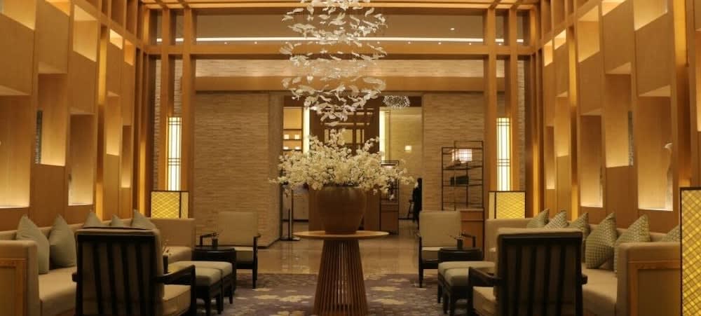 Howard Johnson Huashuiwan Hot Springs Resort Chengdu 2