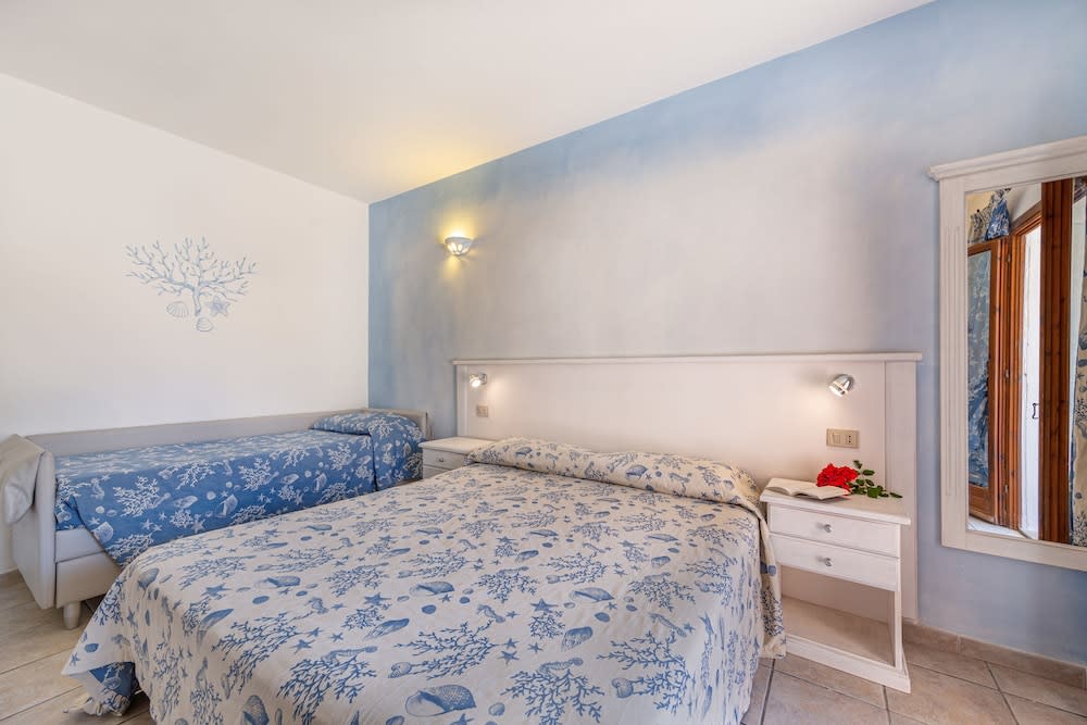 Marina Manna Hotel and Club Village 5