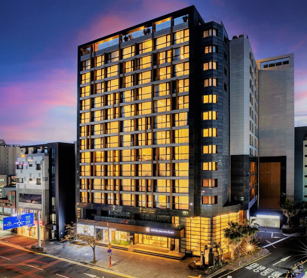 Golden Daisy Hotel 1