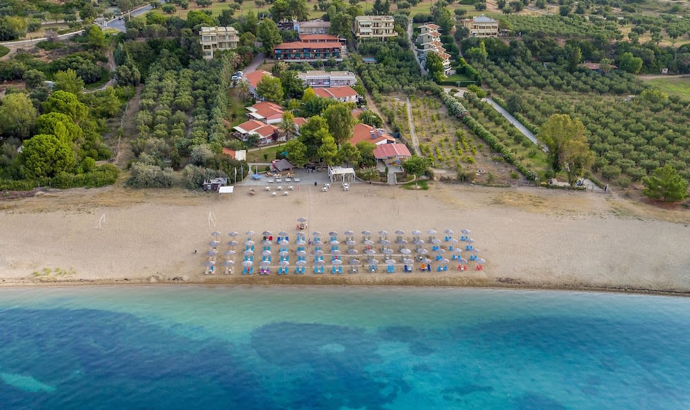 Coral Blue Beach Hotel 1