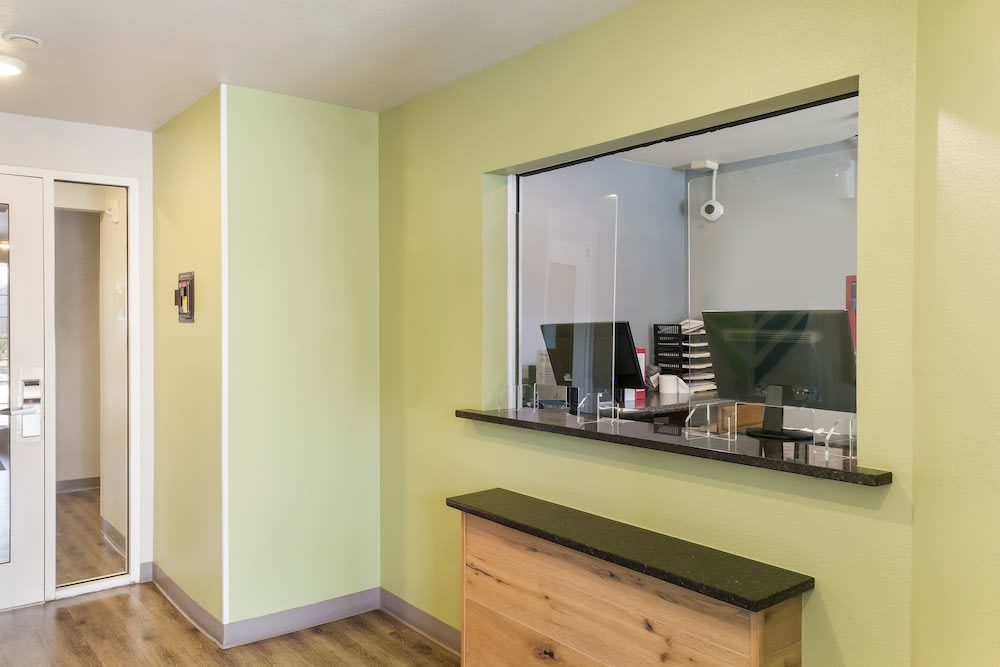 WoodSpring Suites College Station 2