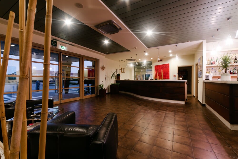 Piranha Hotel e Motel 2