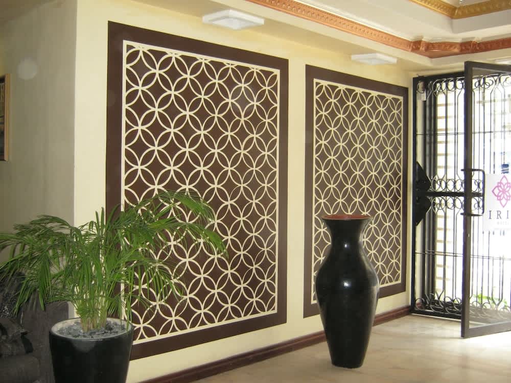 Iris Hotel 2