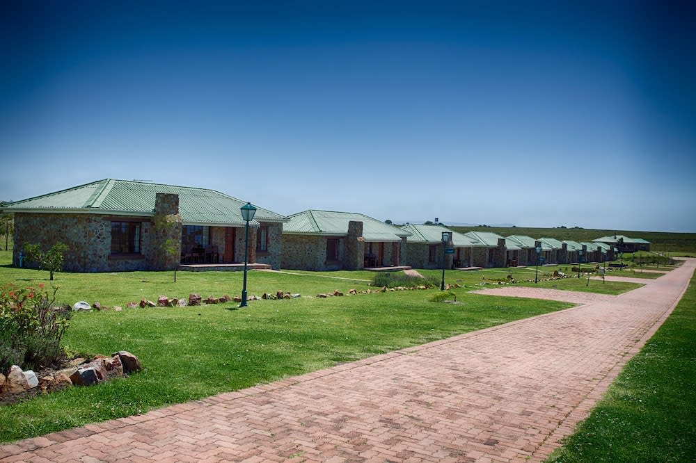 Mentors Country Estate 1