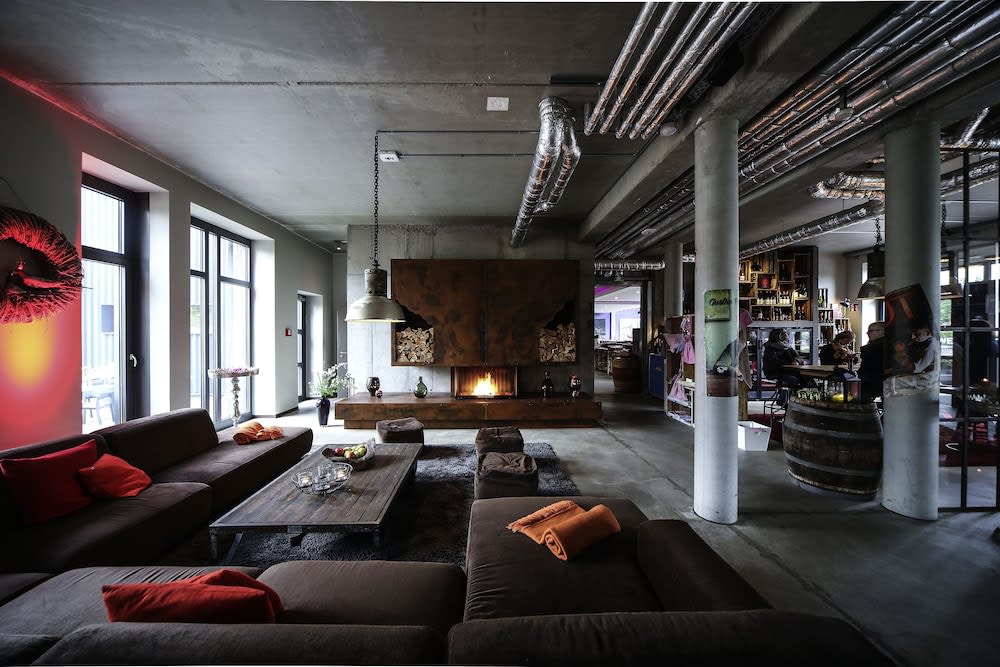 Altes Stahlwerk Business & Lifestyle Hotel 2