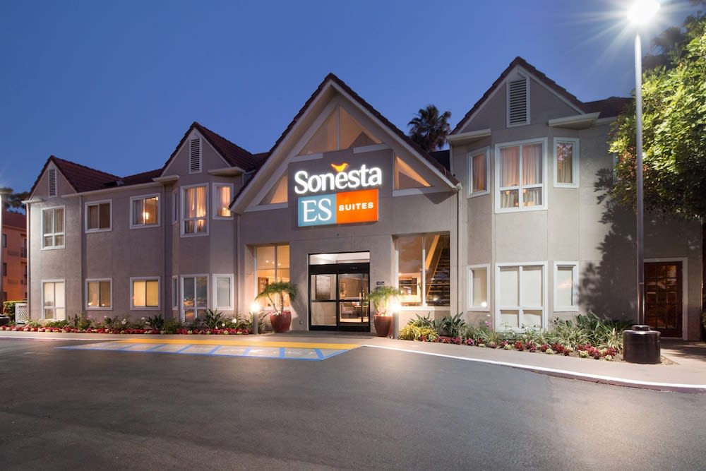 Sonesta ES Suites Huntington Beach Fountain Valley 1