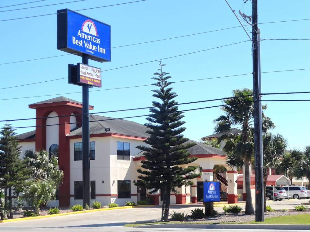Americas Best Value Inn Brownsville 1