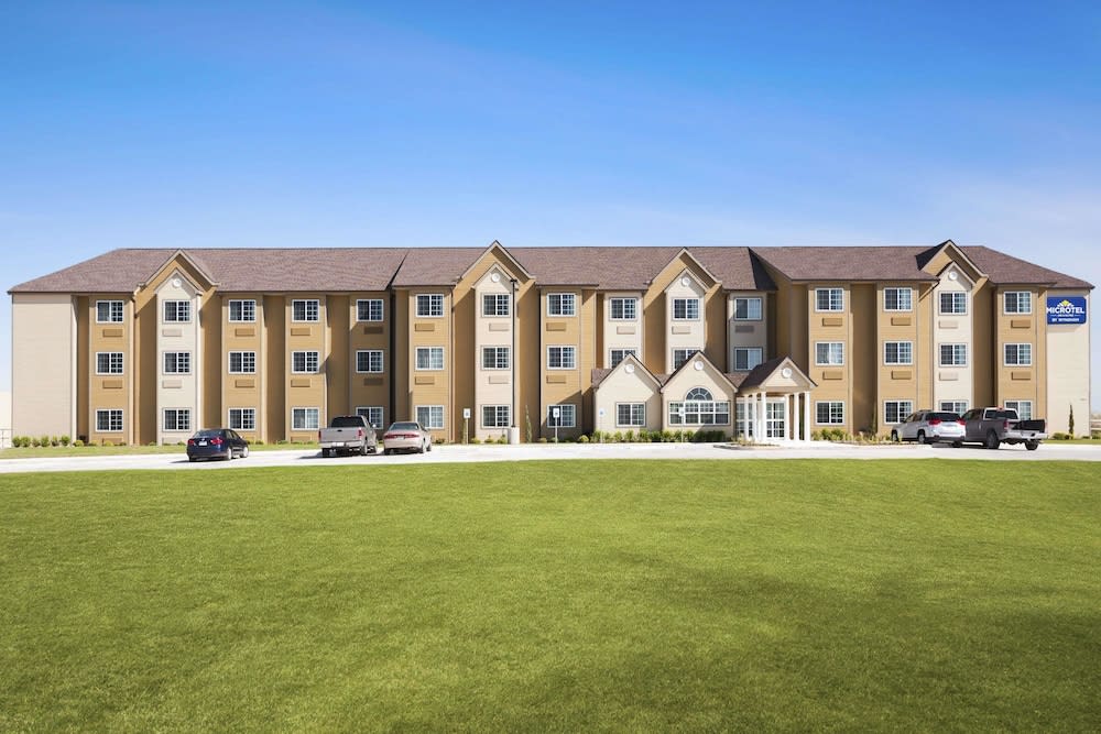 Microtel Inn & Suites Pleasanton 1