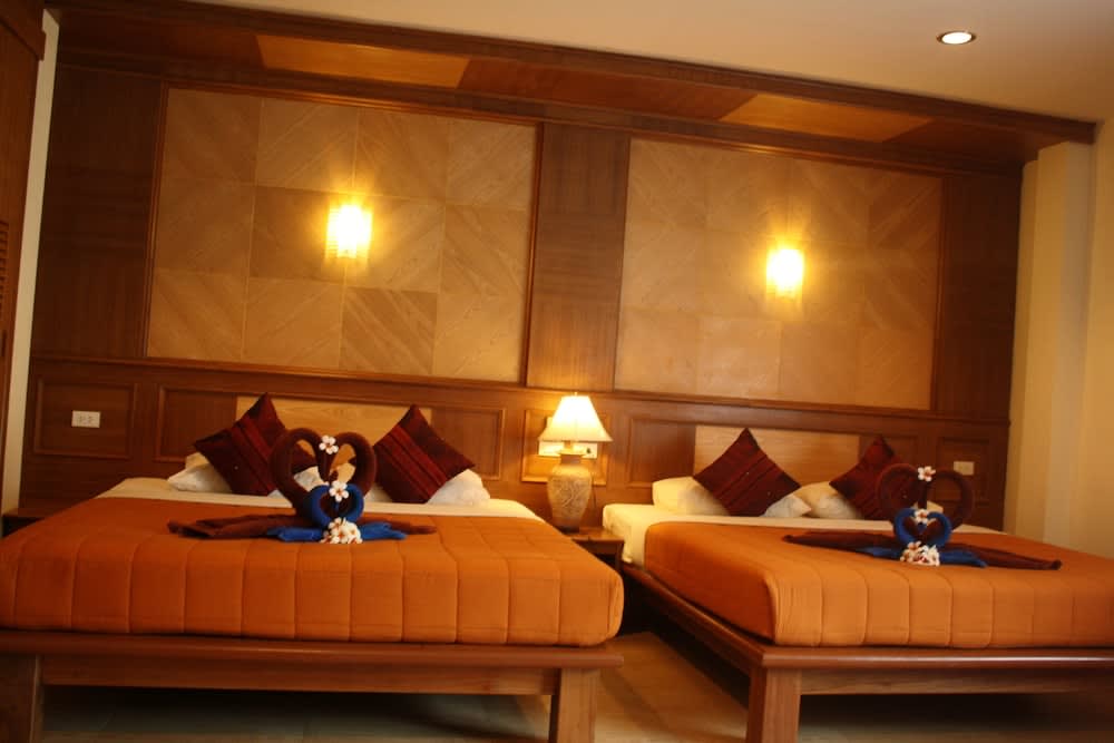 D.R. Lanta Bay Resort 2