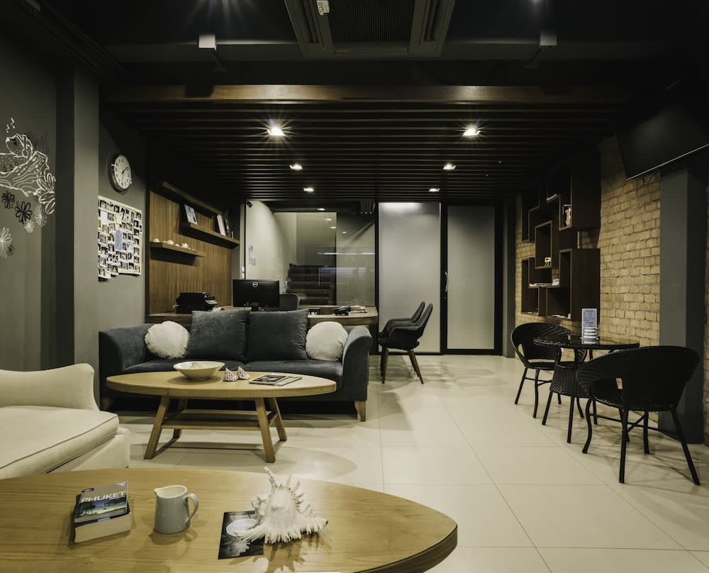 TIRAS Patong Beach Hotel 4