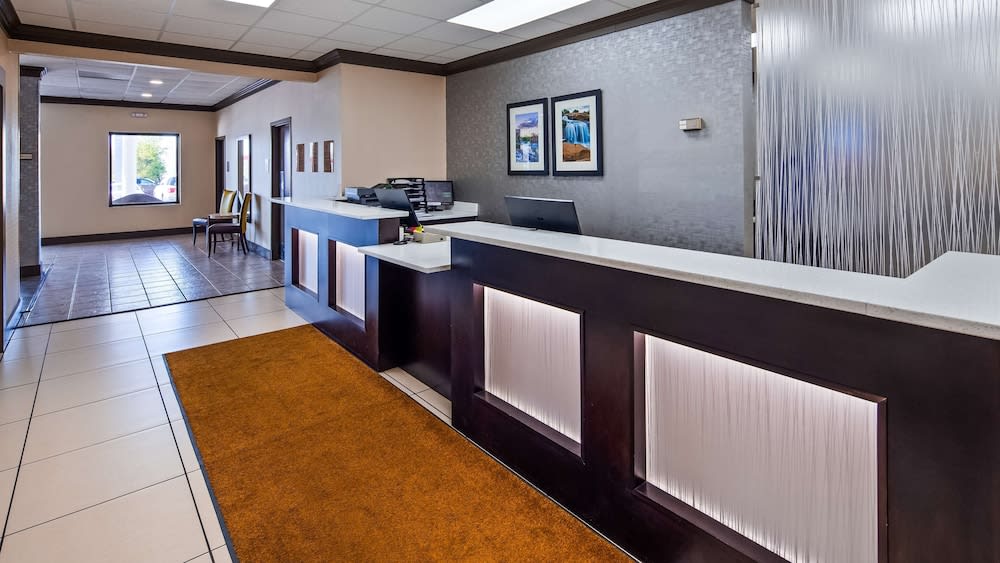 Best Western Greenville Airport Inn 2